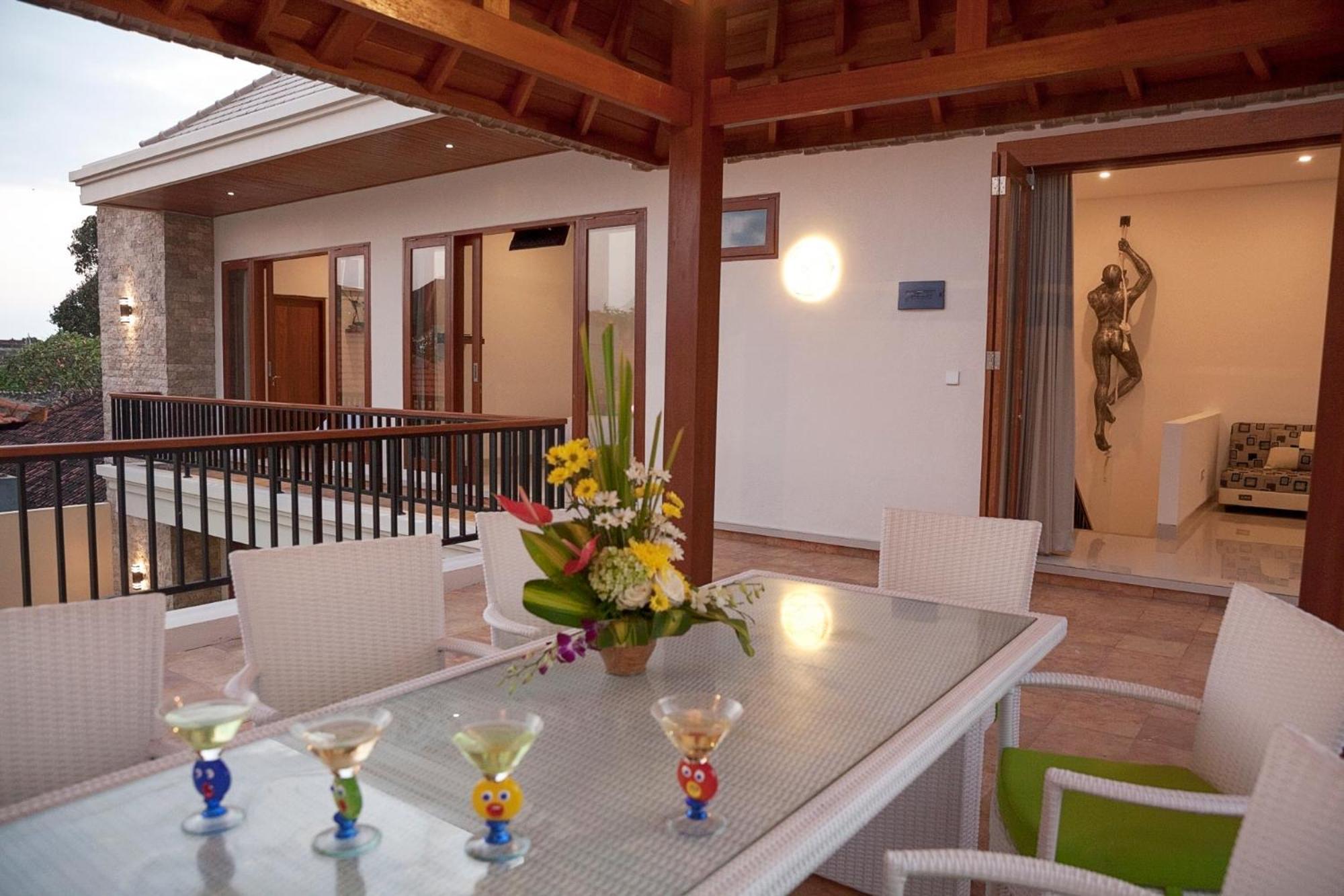 Pineapple Villa Sanur Ngoại thất bức ảnh
