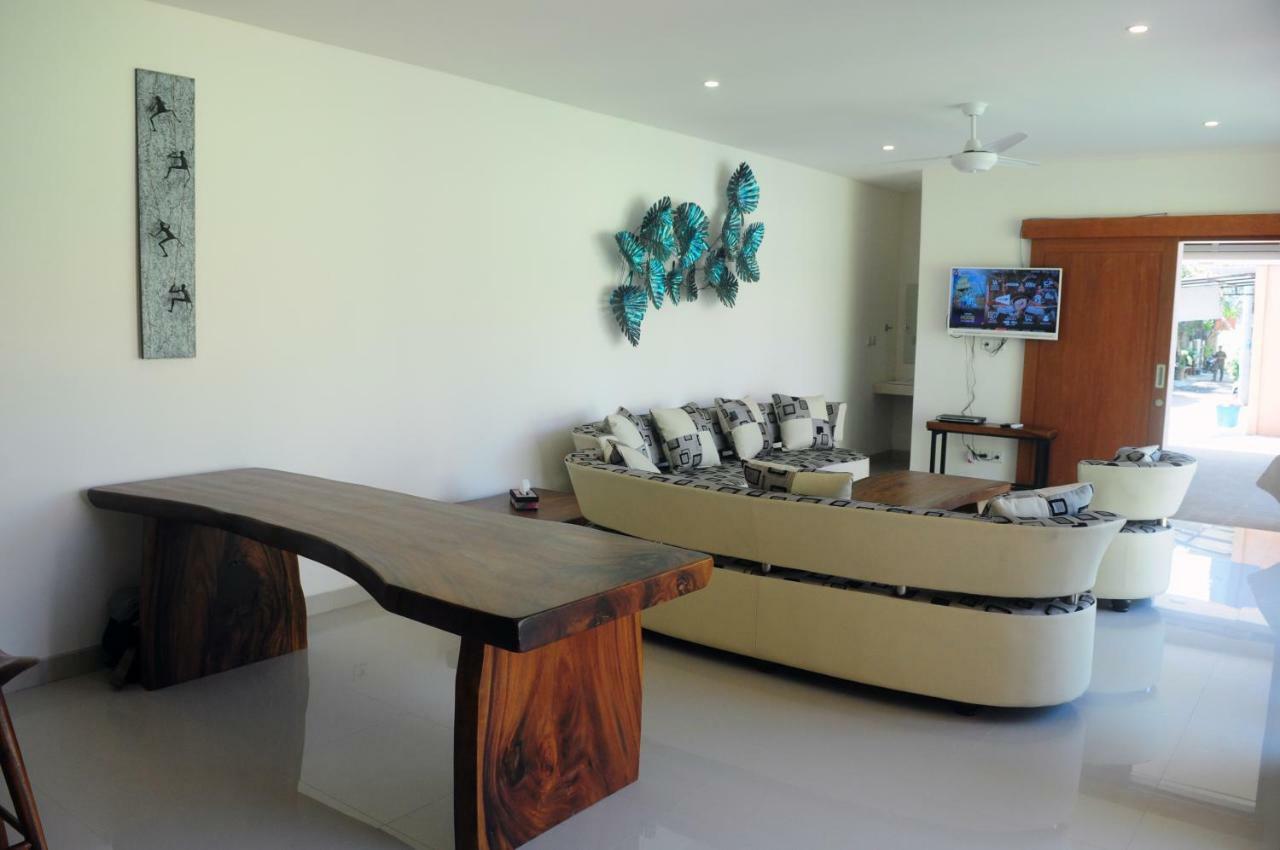 Pineapple Villa Sanur Ngoại thất bức ảnh